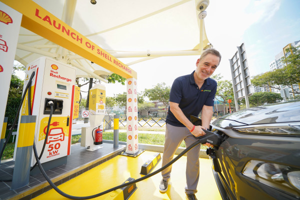 Shell’s first Greenlots electric vehicle fast charger lands in Singapore