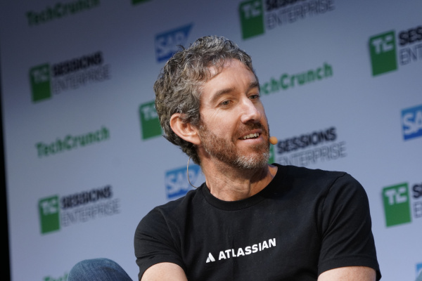 Pitch deck teardown: The making of Atlassian’s 2015 roadshow presentation