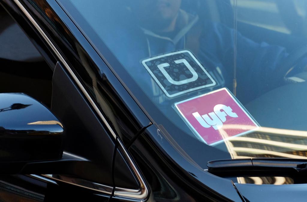 California court says Uber, Lyft drivers are employees