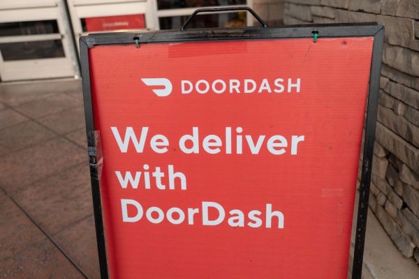 Extra Crunch roundup: Inside DoorDash’s IPO, first-person founder stories, the latest in fintech VC and more