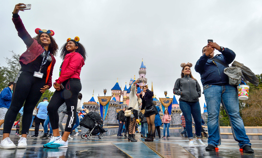 Disneyland cancels annual passholder program due to overcrowding concerns