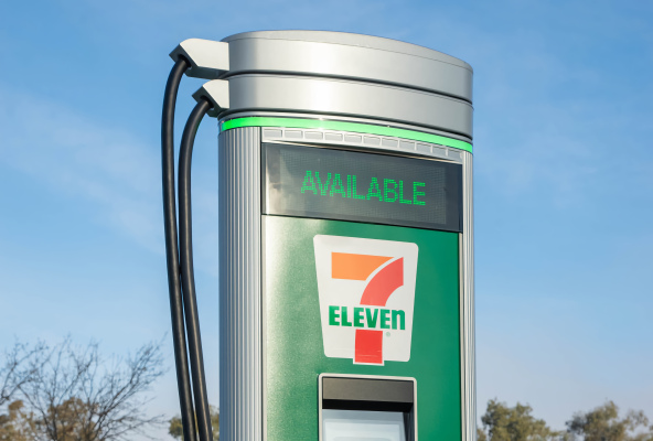 7-Eleven to install 500 EV charging ports by the end of 2022
