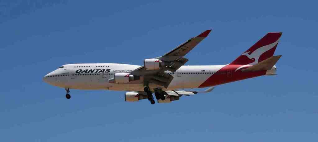 Qantas seeks details on ‘disturbing’ criminal gang report
