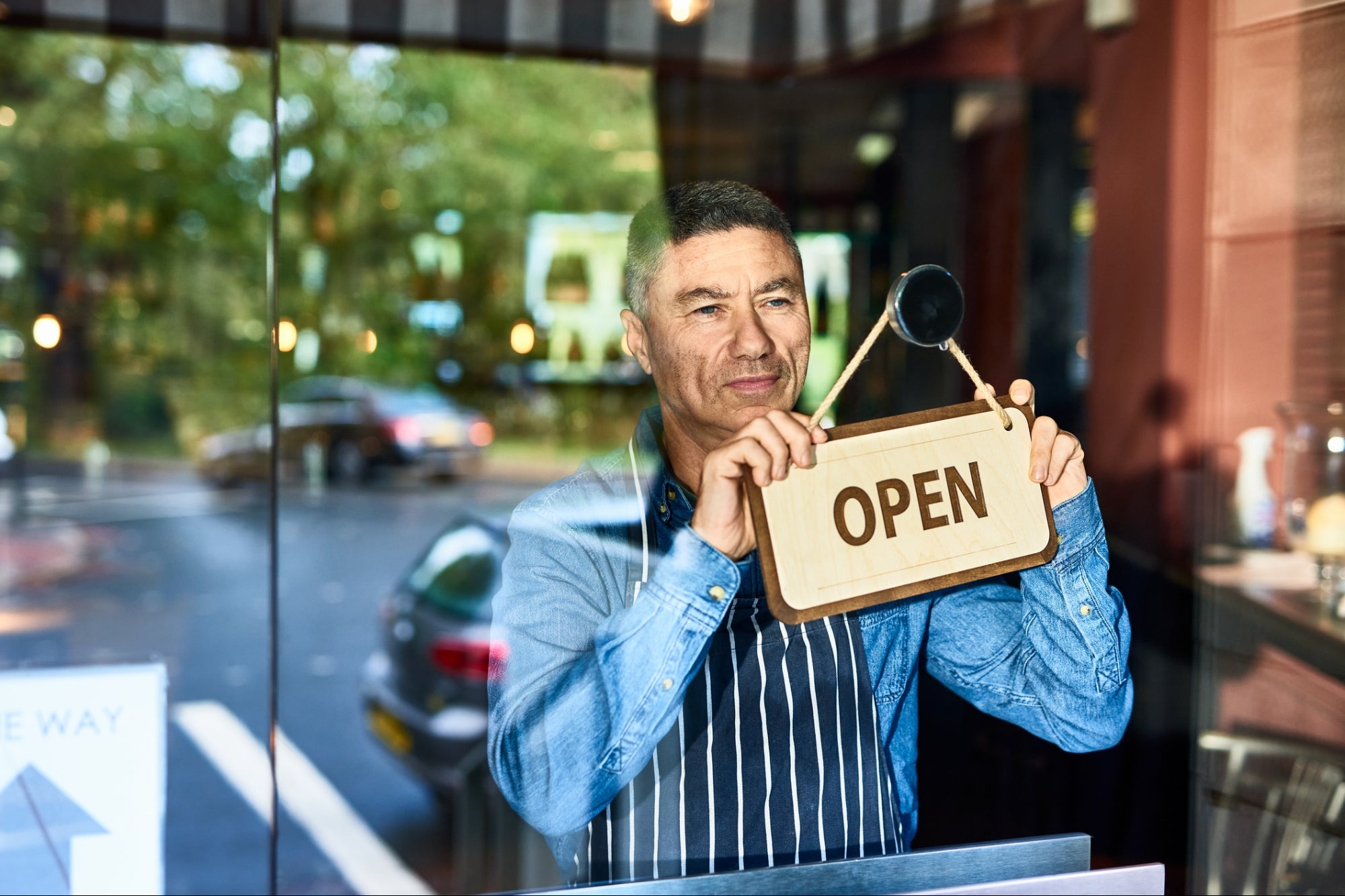 5 Steps You Can Take to Start a Small Town Business