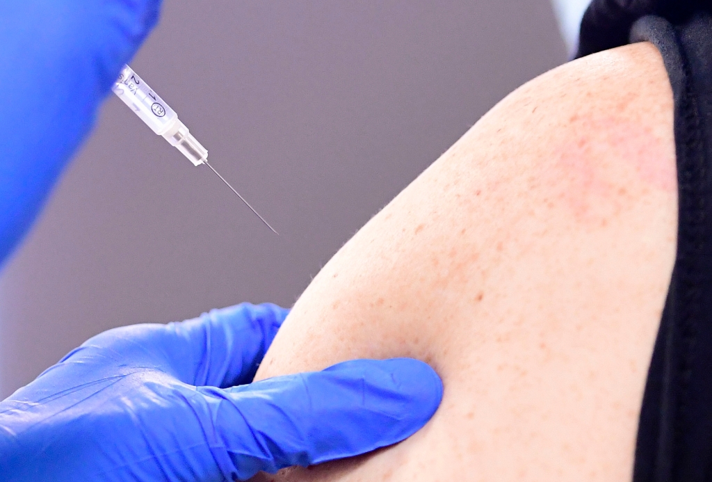 COVID: ‘Alternative’ Novavax vaccine seeks FDA emergency use authorization
