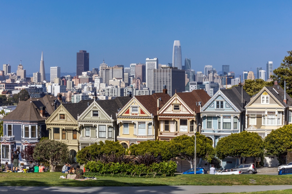 Photos: San Francisco’s iconic ‘Pink Painted Lady’ house for sale for $3.55M