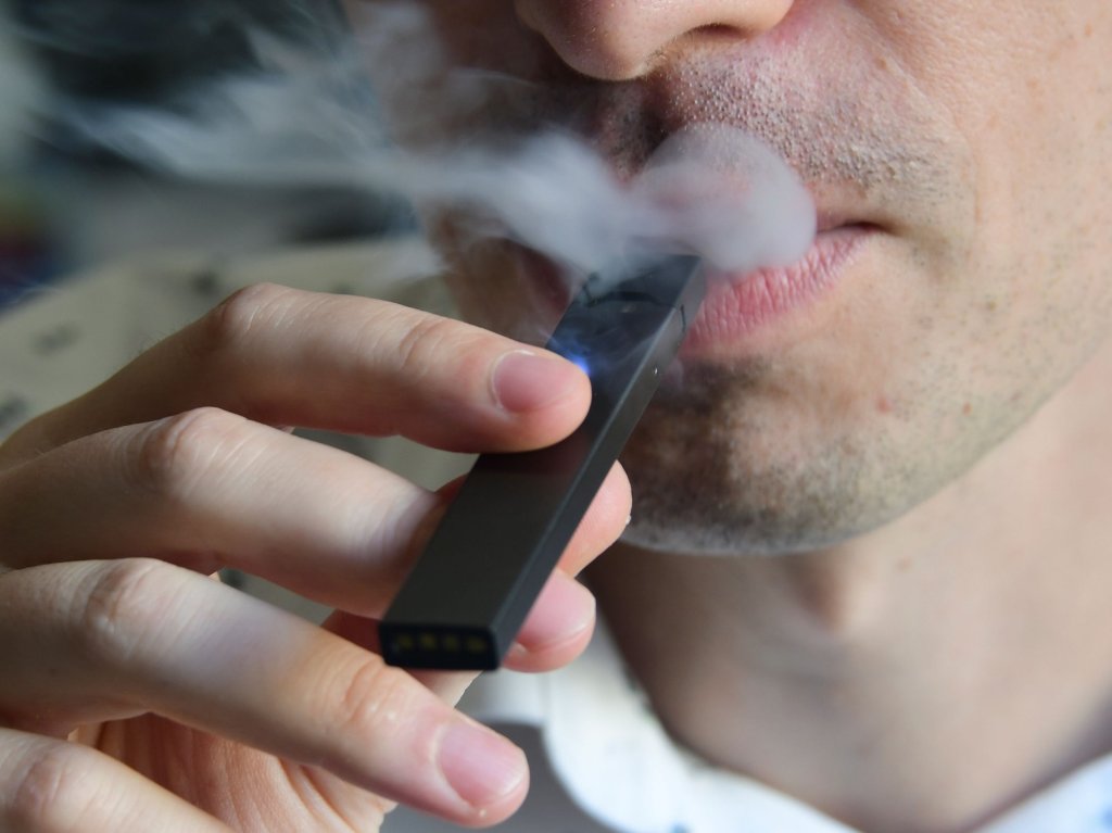 FDA orders Juul Labs to remove products from US market