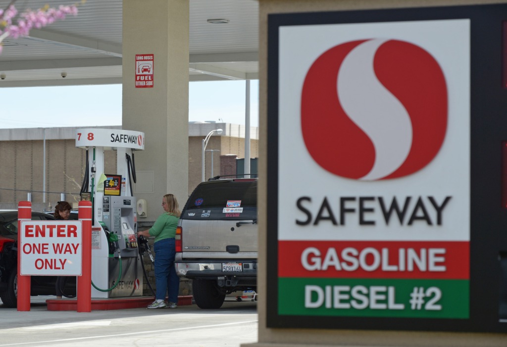 Safeway to pay $8 million over gas station tanks, five Bay Area DA offices to get money