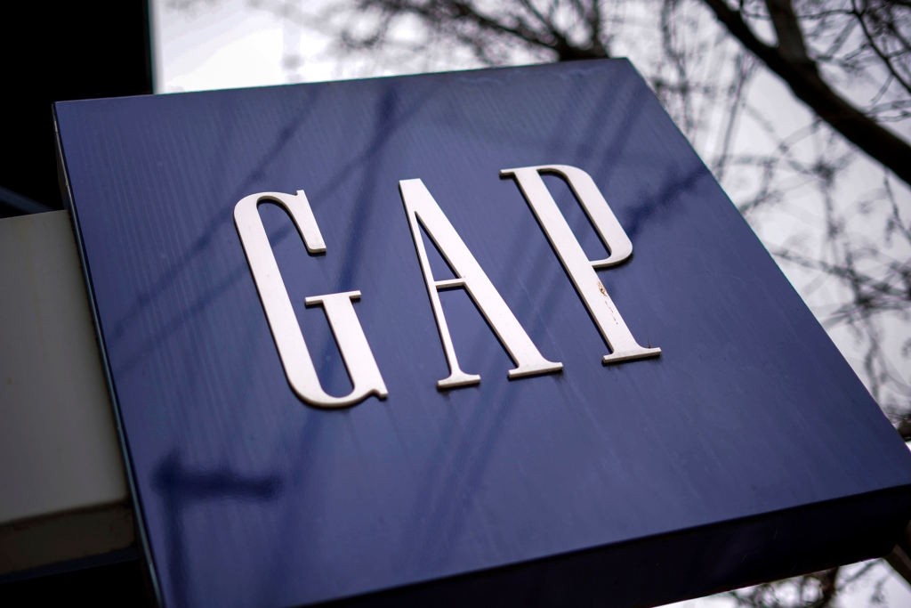 Gap slashes 500 corporate jobs in SF, NY in effort to cut costs