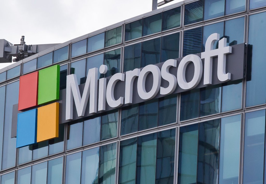 Pentagon gives $10B ‘war cloud’ contract to Microsoft
