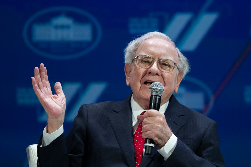 Warren Buffett says Apple is probably the ‘best business’ in the world