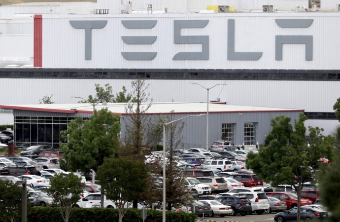 Tesla’s most prominent Black executive steps down