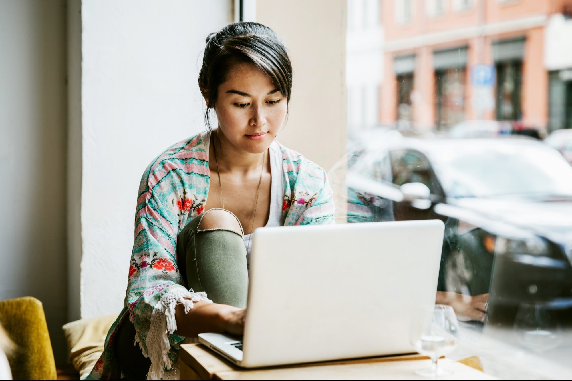 Free On-Demand Webinar: How to Find the Right Idea for Your Side Hustle