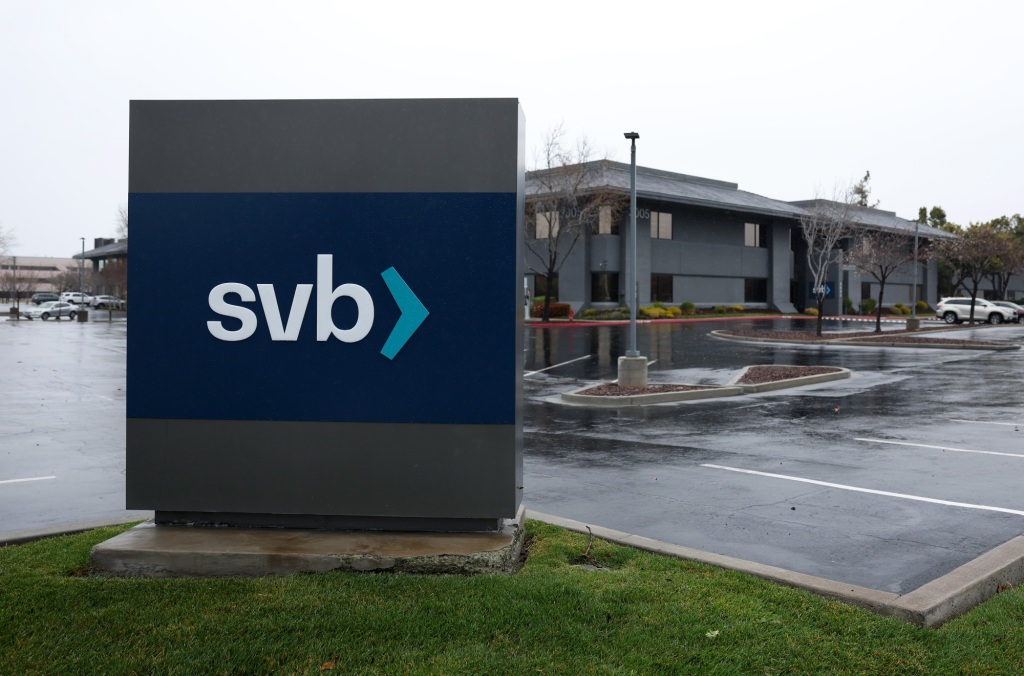 FDIC may make some uninsured Silicon Valley Bank deposits available Monday